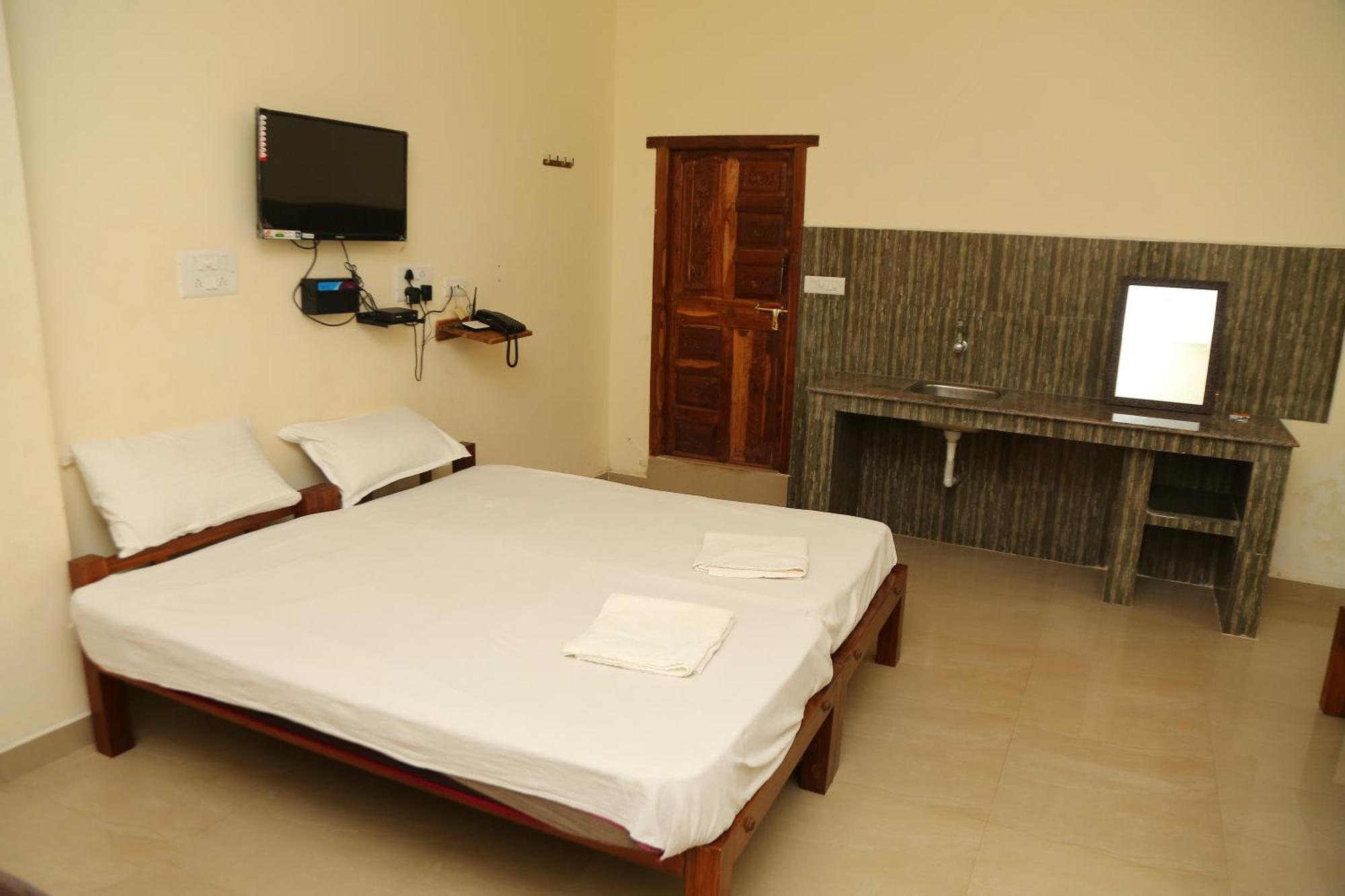 Utopia At Blissful Haven- Near Auroville Visiter Center Exterior foto